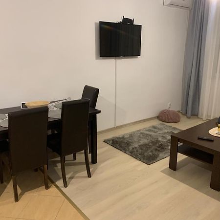 Confort Apartment Mediaş Εξωτερικό φωτογραφία